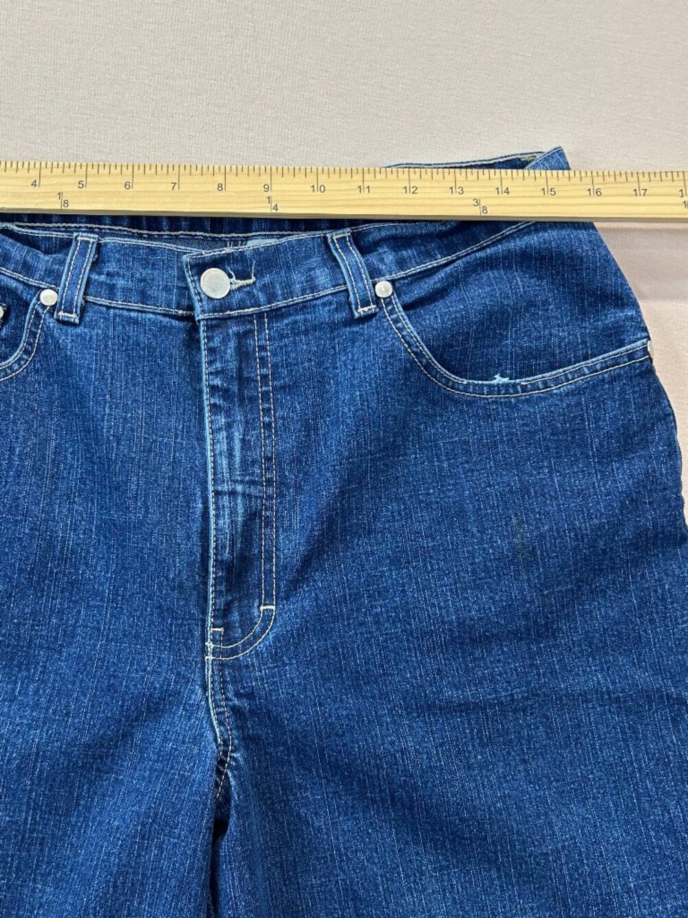 St Johns Bay Jeans Womens Size 14S Blue Denim High Rise Straight Stretch - Picture 7 of 13